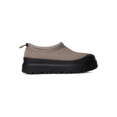 UGG Tasman Weather Hybrid Slipper Smoke Plume Black