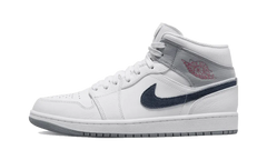 Air Jordan 1 Mid Paris