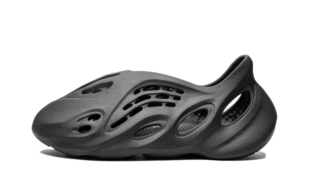 Yeezy Foam RNNR Onyx