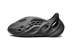 Yeezy Foam RNNR Onyx