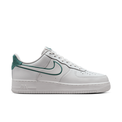 Nike Air Force 1 Low Resort and Sport