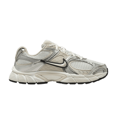 Nike V5 RNR Sail Light Orewood Brown (Women's)