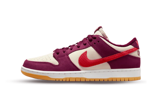 Skate Like a Girl x Nike SB Dunk Low Barely Rose