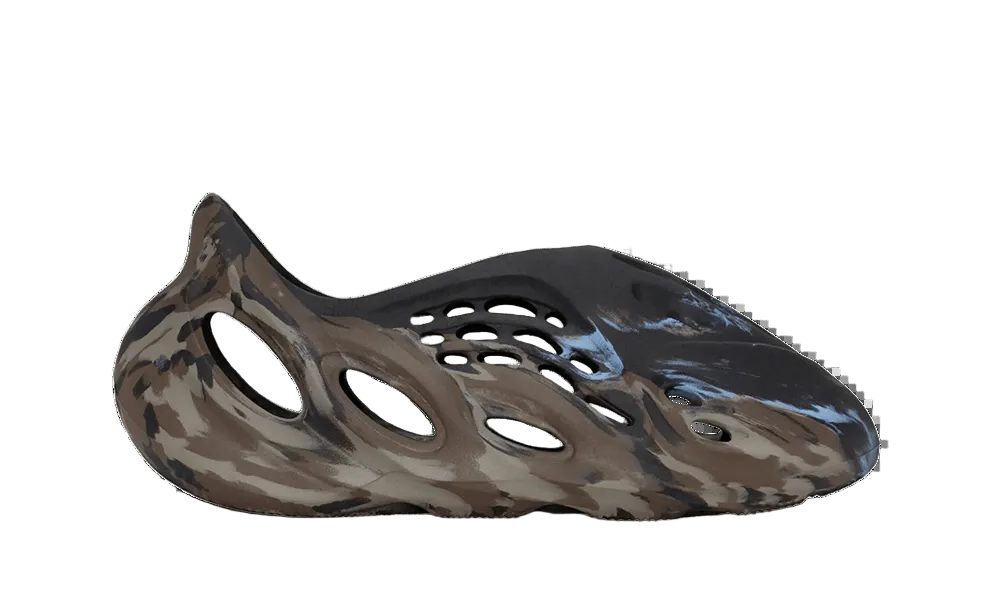 Yeezy Foam RNNR 'MX Cinder'