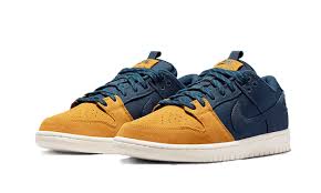 Nike SB Dunk Low Pro PRM 90s Backpack