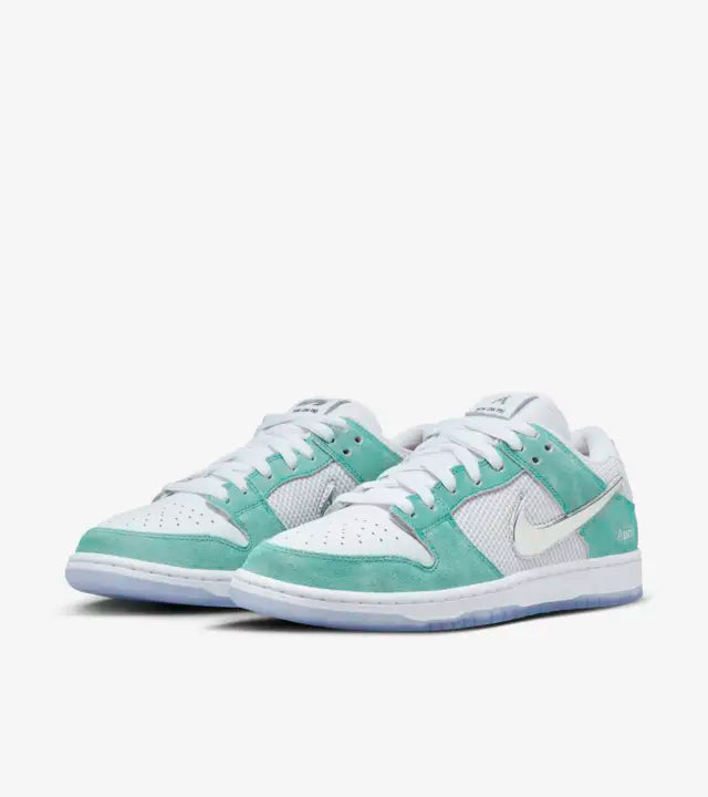 Nike SB Dunk Low April Skateboards
