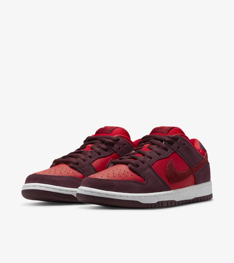 Nike Dunk Pro SB Low Cherry