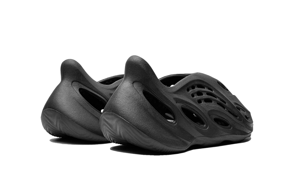 Yeezy Foam RNNR Onyx