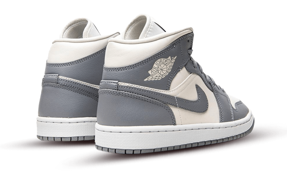 Air Jordan 1 Mid WMNS Stealth